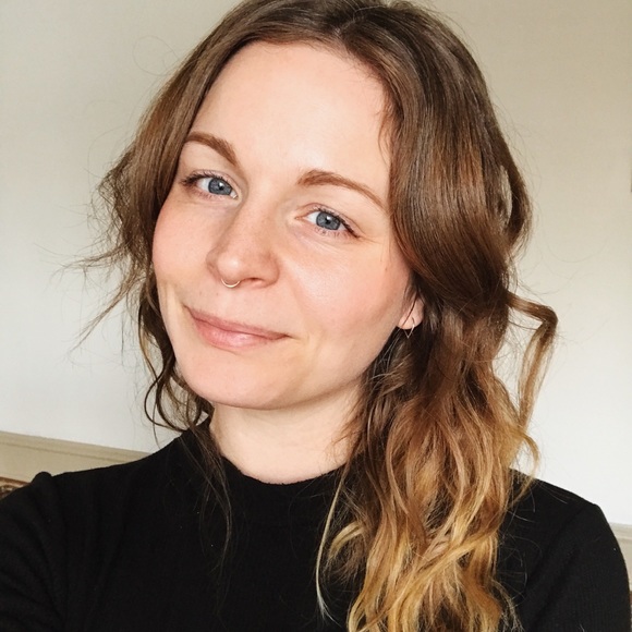 Meet your Posher, Juliann - Picture 1 of 1